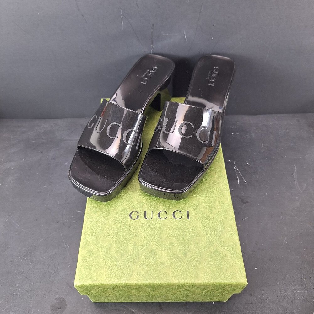 Gucci Rubber Block Heel Platform Logo Slide Sandals Womens Size 40 Black